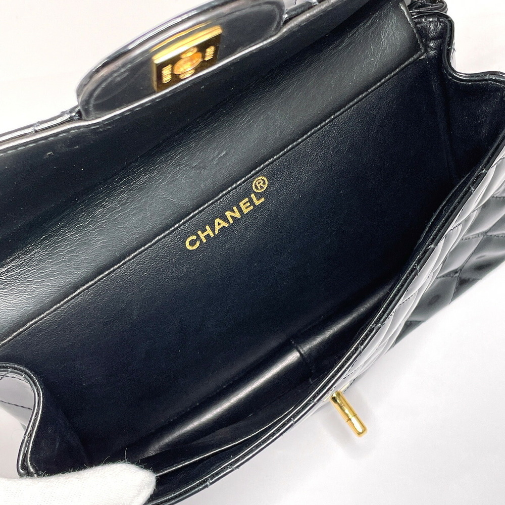 CHANEL Matelasse Chain Shoulder Bag Patent Leather Black - Picture 8 of 12